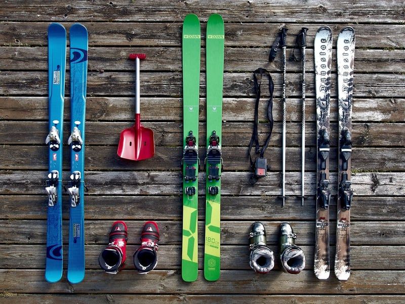 Sessellift-Tricks: Wie Skifahrer steile Anstiege souverän bewältigen
