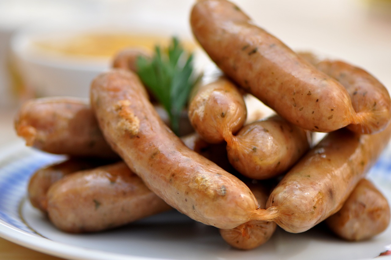 entdecken sie die vielfalt der deutschen wurstwaren! von bratwurst bis weisswurst – unsere traditionell hergestellten würste bieten ihnen ein unvergessliches geschmackserlebnis. genießen sie die besten deutschen wurstrezepte und erfahren sie mehr über die herkunft dieser delikaten spezialitäten.