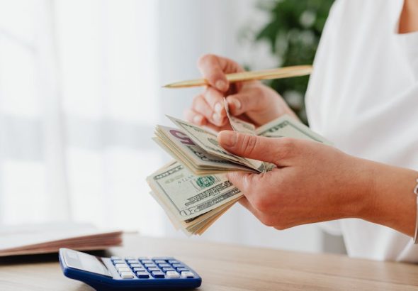 entdecken sie die besten strategien und tipps für erfolgreiches investieren. erfahren sie, wie sie ihr geld clever anlegen und langfristig vermögen aufbauen können.