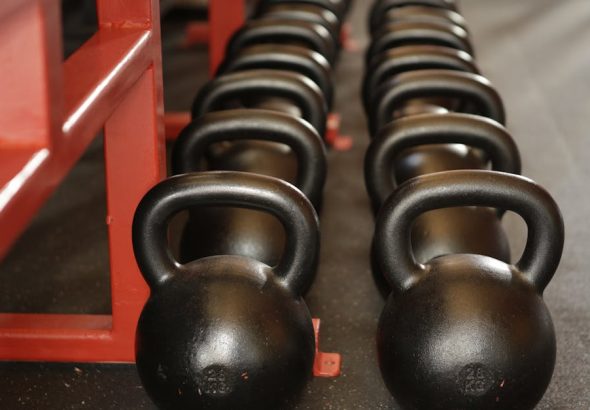 entdecken sie eine umfassende auswahl an heimfitnessgeräten, die perfekt für ihr workout zu hause geeignet sind. verbessern sie ihre fitness und gesundheit mit hochwertigen geräten für jedes trainingsniveau.