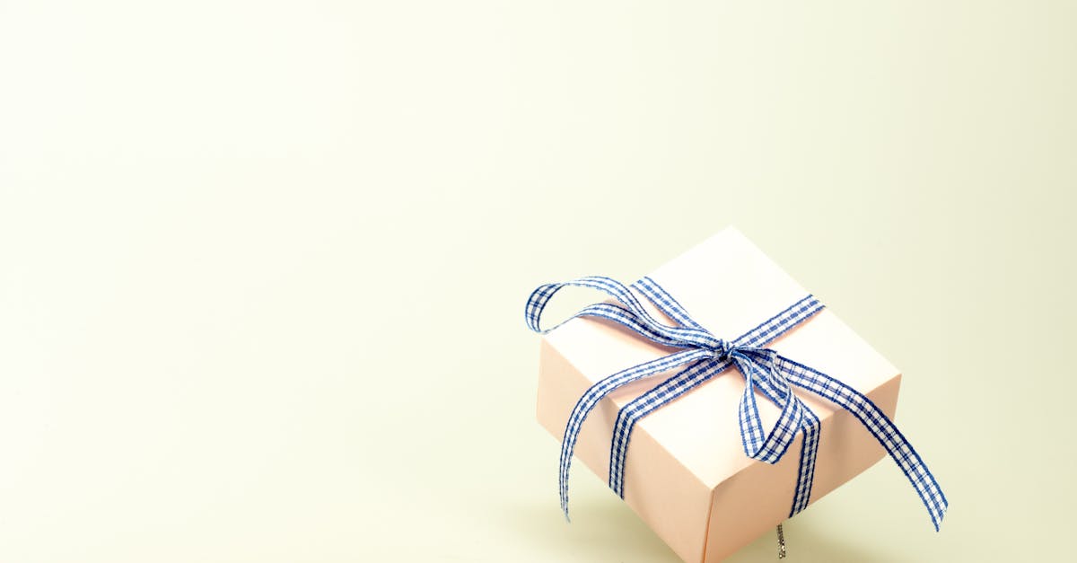 entdecken sie kreative geschenkverpackungsideen, die ihre geschenke zum strahlen bringen. von klassischen techniken bis hin zu modernen trends - wir bieten alles, was sie für eine besonders ansprechende präsentation benötigen.