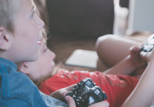 entdecken sie die aufregende welt des gaming! tauchen sie ein in spannende spiele, erleben sie neueste technologien, spiele-reviews und tipps für gamer. verpassen sie nicht die besten trends und neuigkeiten aus der gaming-community!