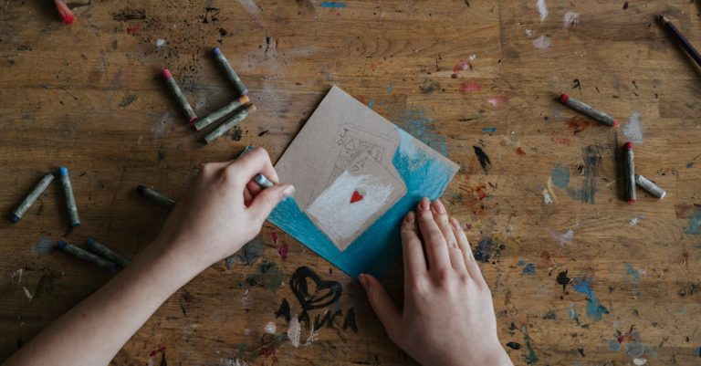 entdecken sie kreative diy-geschenke, die von herzen kommen! erfahren sie, wie sie personalisierte und einzigartige geschenkideen selbst gestalten können, um ihren liebsten eine besondere freude zu bereiten.