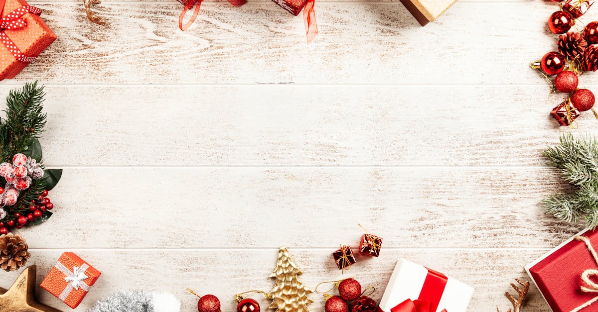 entdecken sie festliche weihnachtsdekorationen, die ihr zuhause in ein winterliches wunderland verwandeln. von funkelnden lichtern bis hin zu bezaubernden ornamenten - sorgen sie für eine unvergessliche feier!