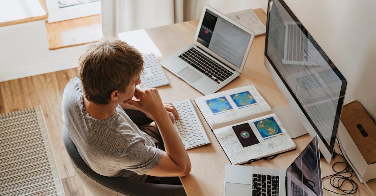 entdecken sie die kunst des multitaskings: erfahren sie, wie sie ihre produktivität steigern und mehrere aufgaben gleichzeitig effizient bewältigen können. tipps, techniken und bewährte strategien für ein erfolgreiches multitasking im modernen leben.
