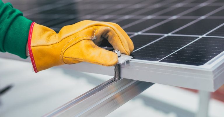 entdecken sie die vorteile der energieeffizienz für ihr zuhause und ihren betrieb. reduzieren sie energiekosten, schonen sie die umwelt und verbessern sie ihren ökologischen fußabdruck mit effektiven lösungen und tipps zur steigerung der energieeffizienz.