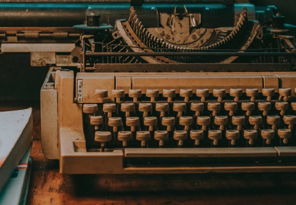 entdecken sie die kunst des storytellings: wie wirkungsvolle geschichten ihre marke stärken, kunden begeistern und nachhaltige verbindungen schaffen können. tipps, beispiele und strategien für erfolgreiches erzählen.