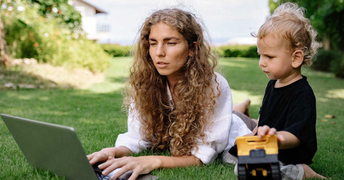 entdecken sie, wie familienarbeit das familienleben positiv beeinflusst. tipps, strategien und wichtige informationen rund um family work für mehr harmonie und balance im alltag.