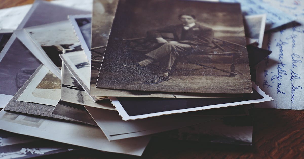 entdecken sie ihre familiengeschichte und vorfahren mit genealogie. erforschen sie stammbäume, historische dokumente und familiäre verbindungen für ein besseres verständnis ihrer herkunft.