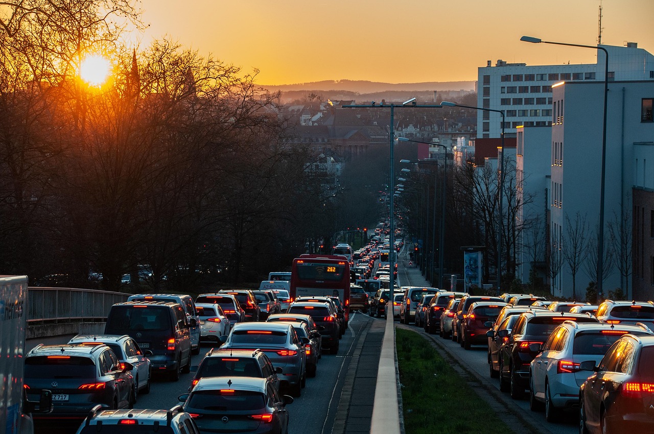 erfahren sie alles über verkehr: aktuelle nachrichten, verkehrslage, staus, tipps für sicheres fahren und informationen zu nachhaltiger mobilität in deutschland.