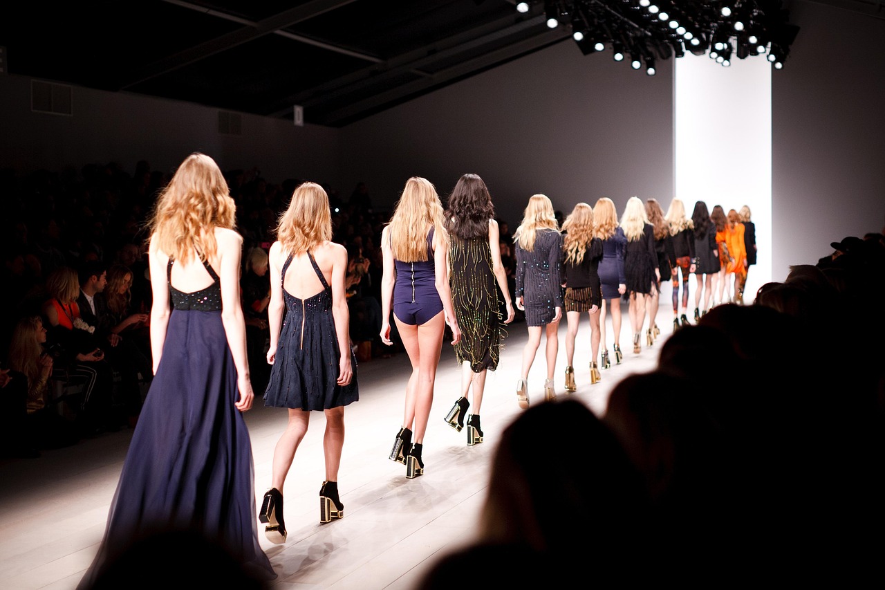entdecken sie die neuesten trends aus verschiedenen bereichen – mode, technik, lifestyle und mehr. bleiben sie immer auf dem laufenden mit unseren aktuellen trendberichten und inspirationen.