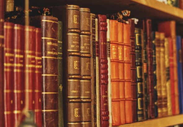 entdecken sie literarischen genuss: spannende bücher, inspirierende autoren und die freude am lesen warten auf sie. tauchen sie ein in die welt der literatur und erleben sie unvergessliche geschichten.