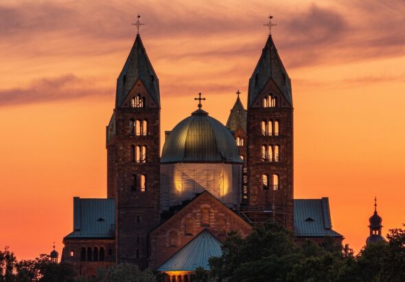 erkunden sie die reisevorlieben der kasachen nach deutschland und erfahren sie mehr &uuml;ber ihre beliebtesten reiseziele, kulturellen interessen und bevorzugten reisearten.