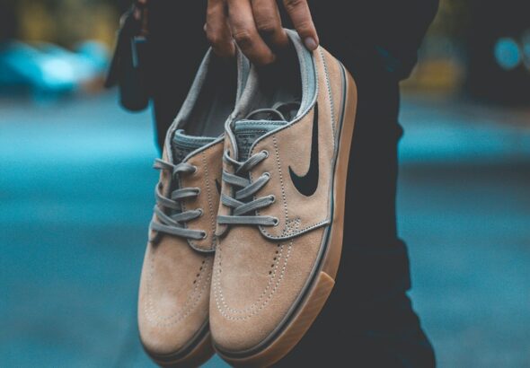 entdecken sie die neuesten fashion-trends und bleiben sie stilvoll mit den angesagtesten modestilen der saison. inspirierende outfits und trendige looks warten auf sie.